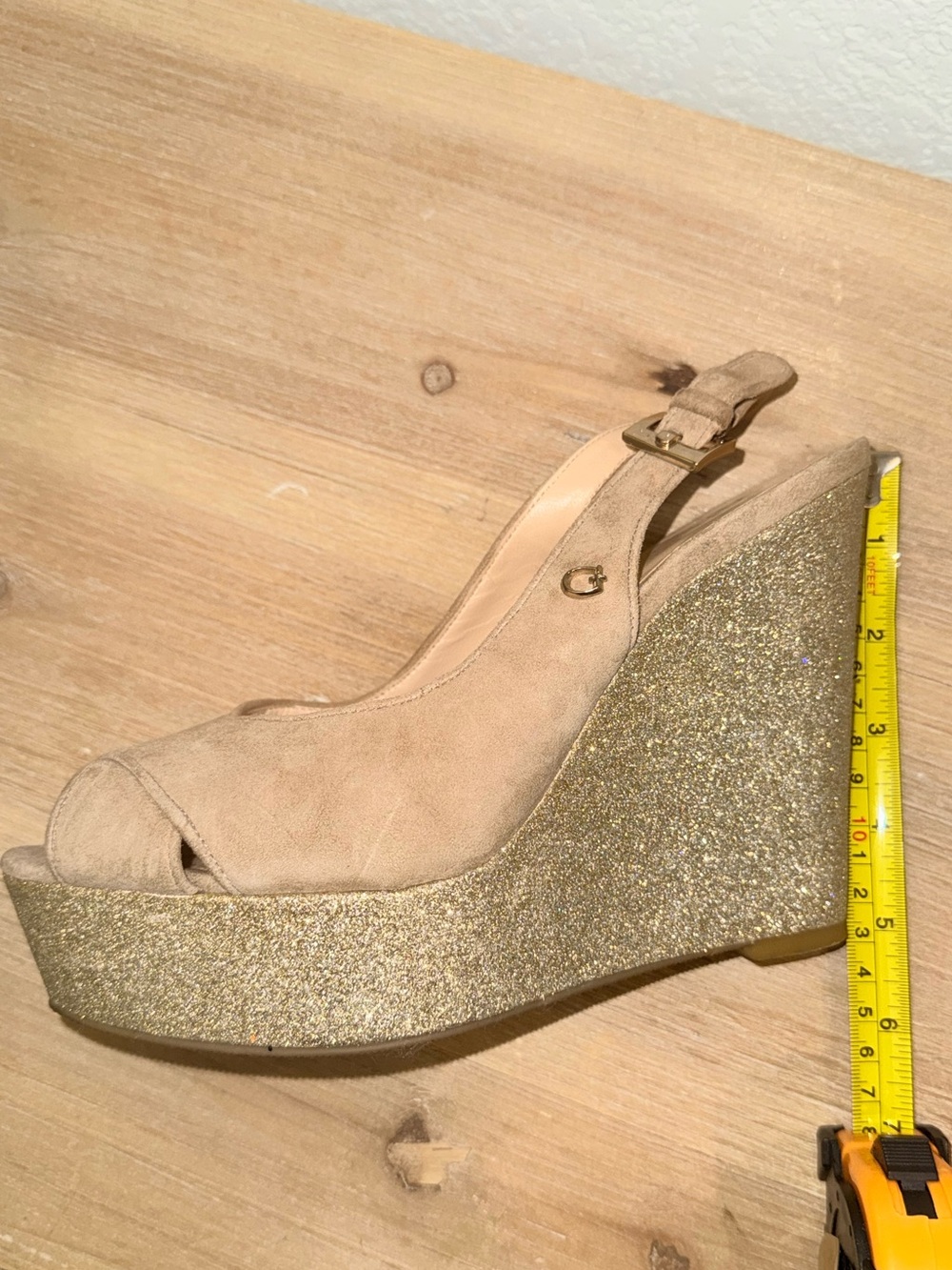 Guess Beige Peep-Toe Wedge Sandals with Glitter Platform, Size 38 - Picture 8 of 8